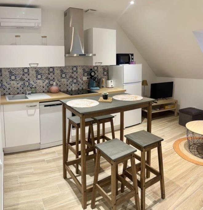 Appartement Marcel Meaux Exteriör bild